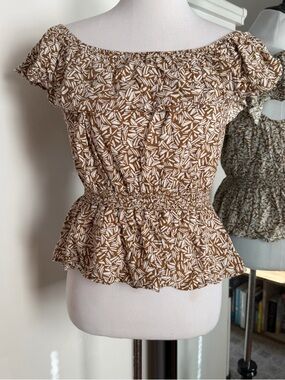 Old Navy Medium Brown Top